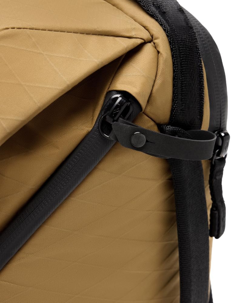 Peak Design Everyday Backpack V2 20L, Camera Bag, Laptop Backpack with Tablet Sleeves, Coyote (BEDB-20-CY-3) - Image 4