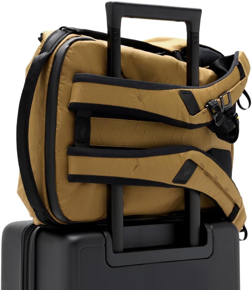 Peak Design Everyday Backpack V2 20L, Camera Bag, Laptop Backpack with Tablet Sleeves, Coyote (BEDB-20-CY-3) - Image 5