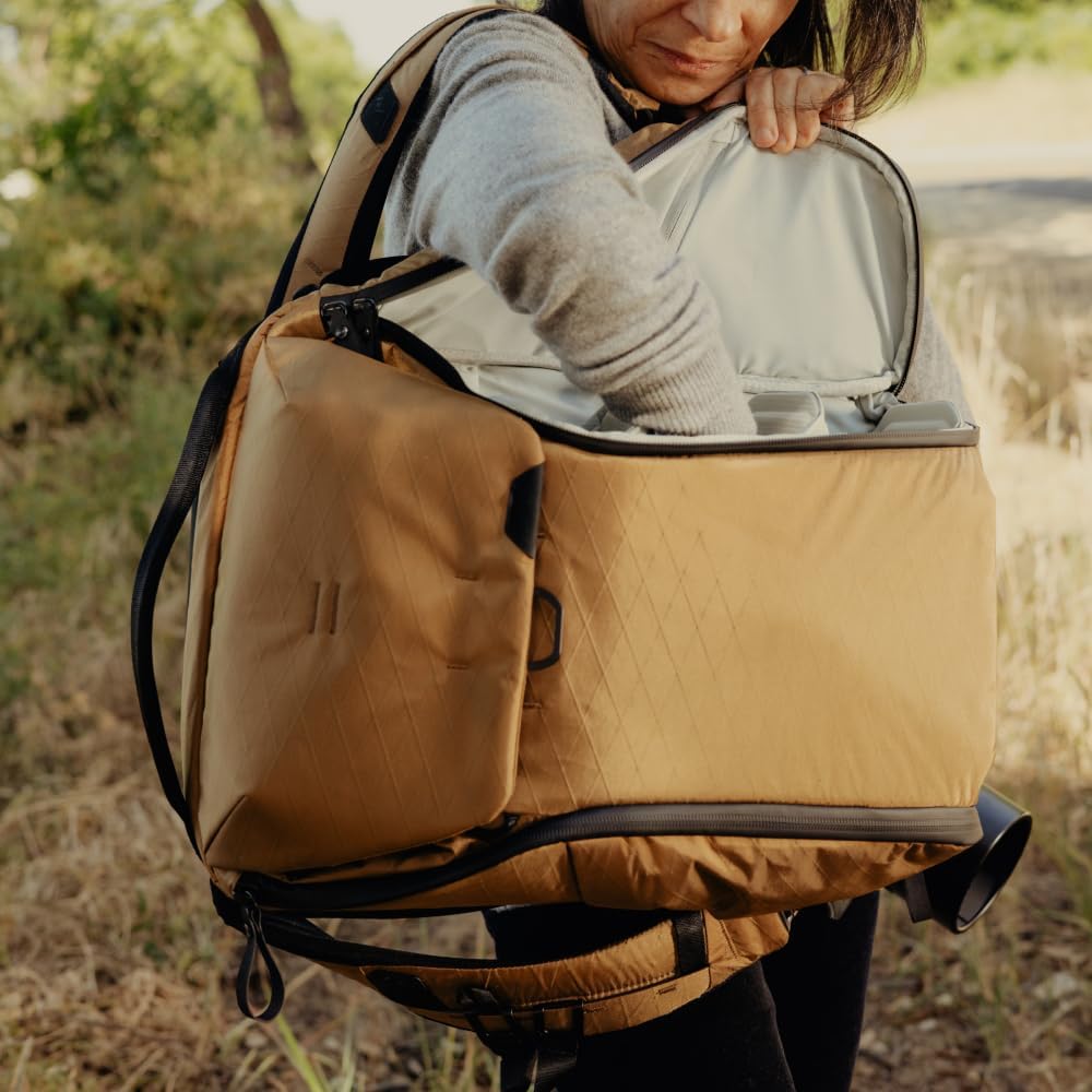 Peak Design Everyday Backpack V2 20L, Camera Bag, Laptop Backpack with Tablet Sleeves, Coyote (BEDB-20-CY-3) - Image 6